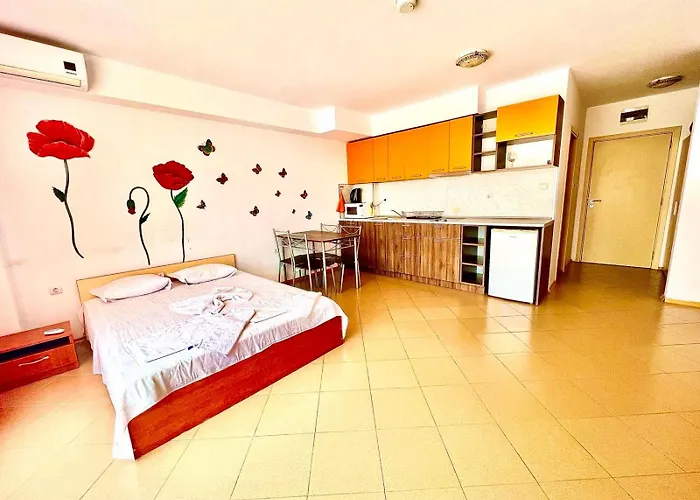 Grand Kamelia Sunny * Napospart