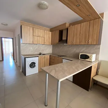 Grand Kamelia Sunny Apartment Sunny Beach
