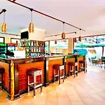Grand Kamelia Sunny * サニービーチ