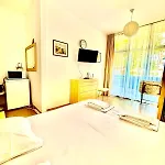 Grand Kamelia Sunny アパート *